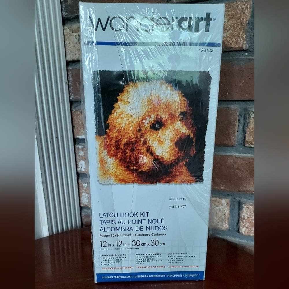 Wonderart Latch Hook Kit Puppy Love Craft Dog #426132 Size 12"x12" Yellow Lab